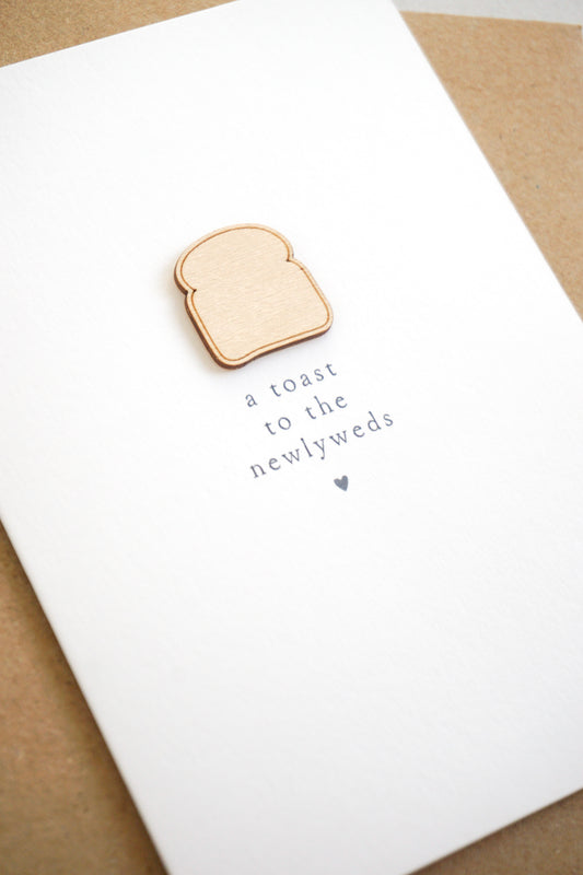 "Toast to the Newlyweds" Wooden Toast Greetings Card