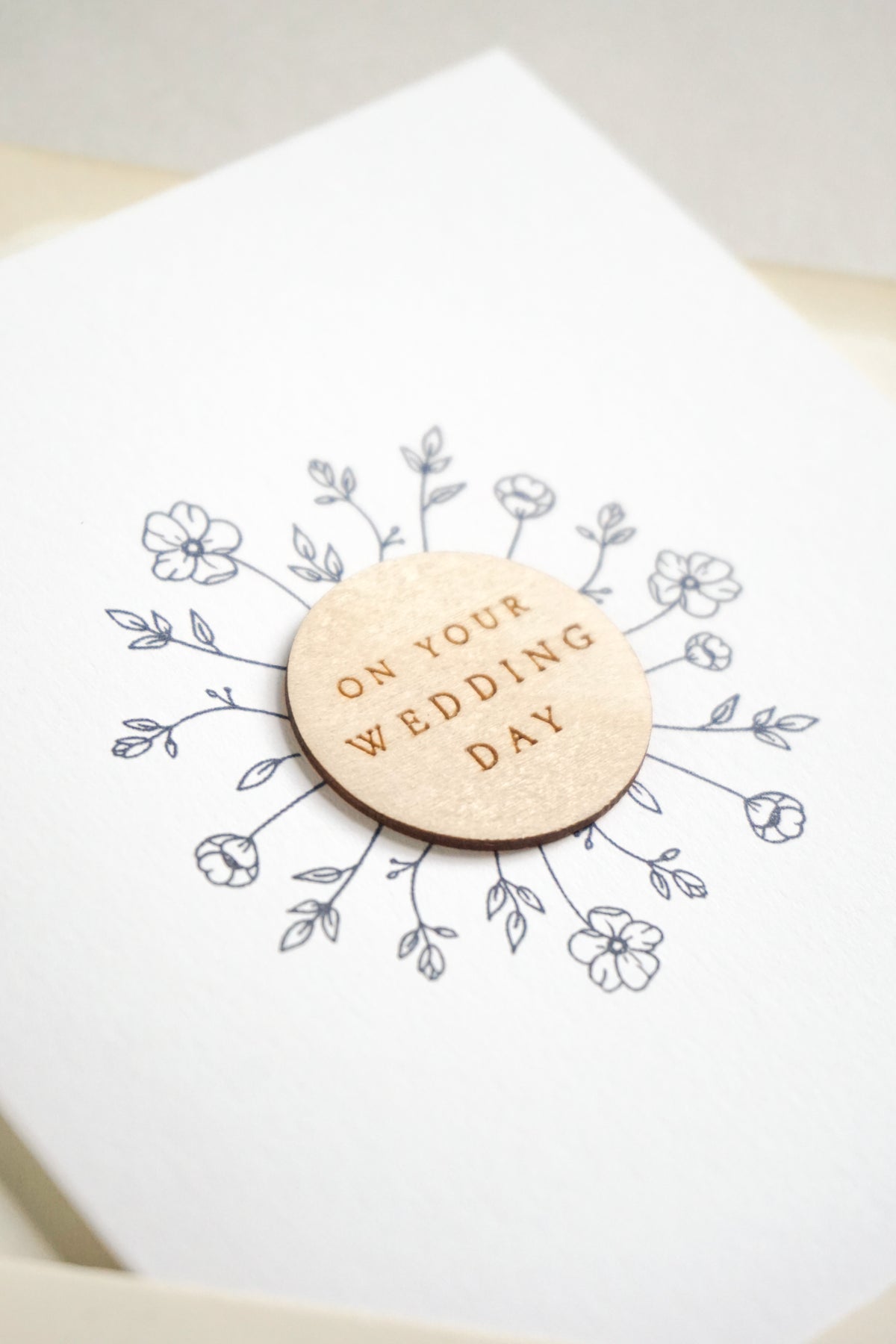 "On Your Wedding Day" Wooden Disc Greetings Card