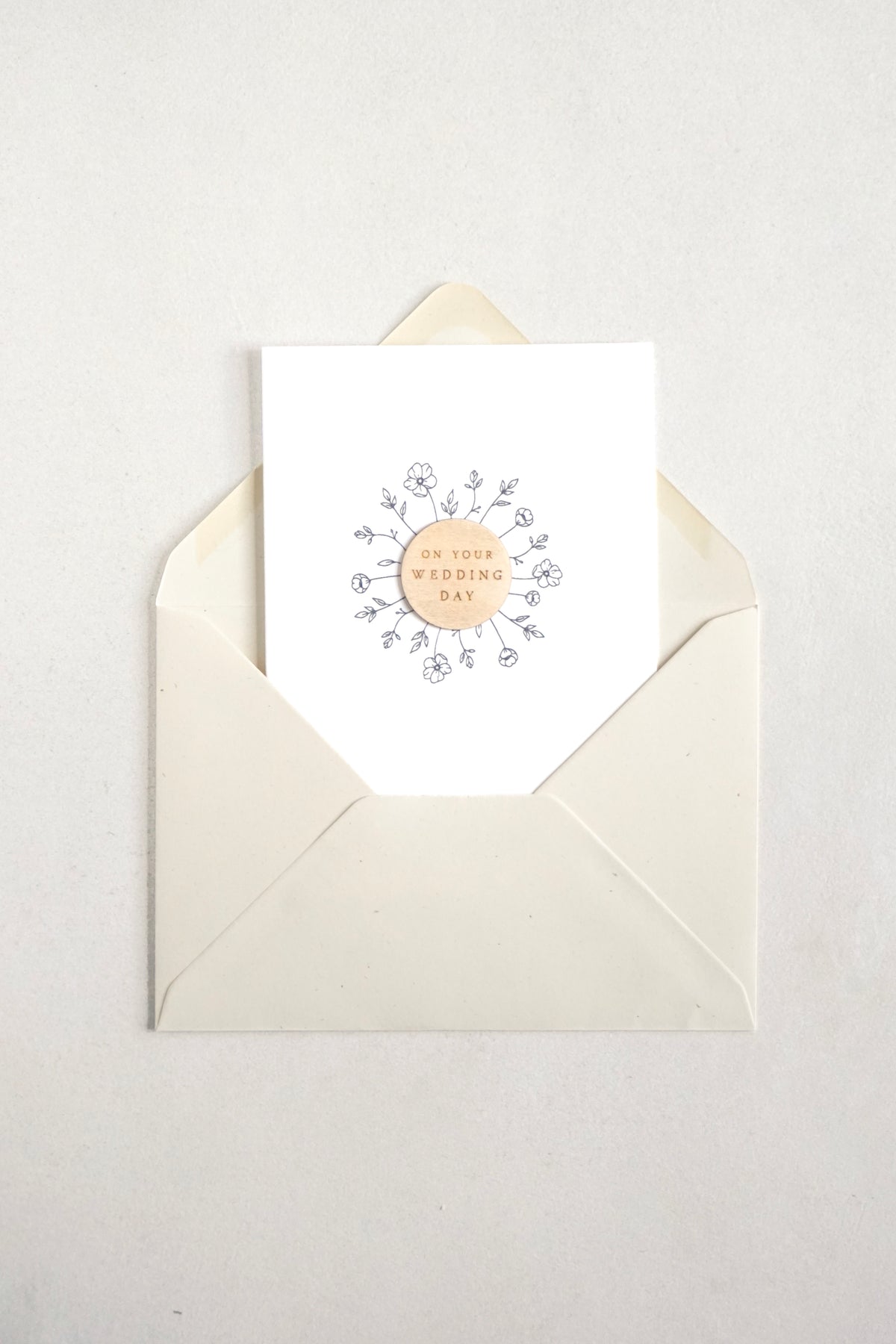 "On Your Wedding Day" Wooden Disc Greetings Card